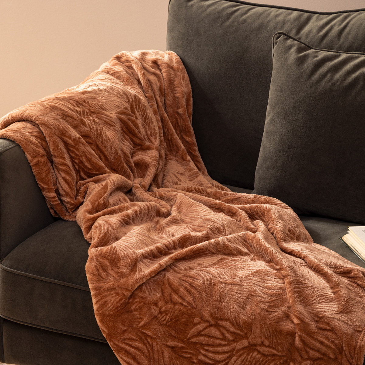 Flannel throw "Roy" Terracotta, 180x230 cm