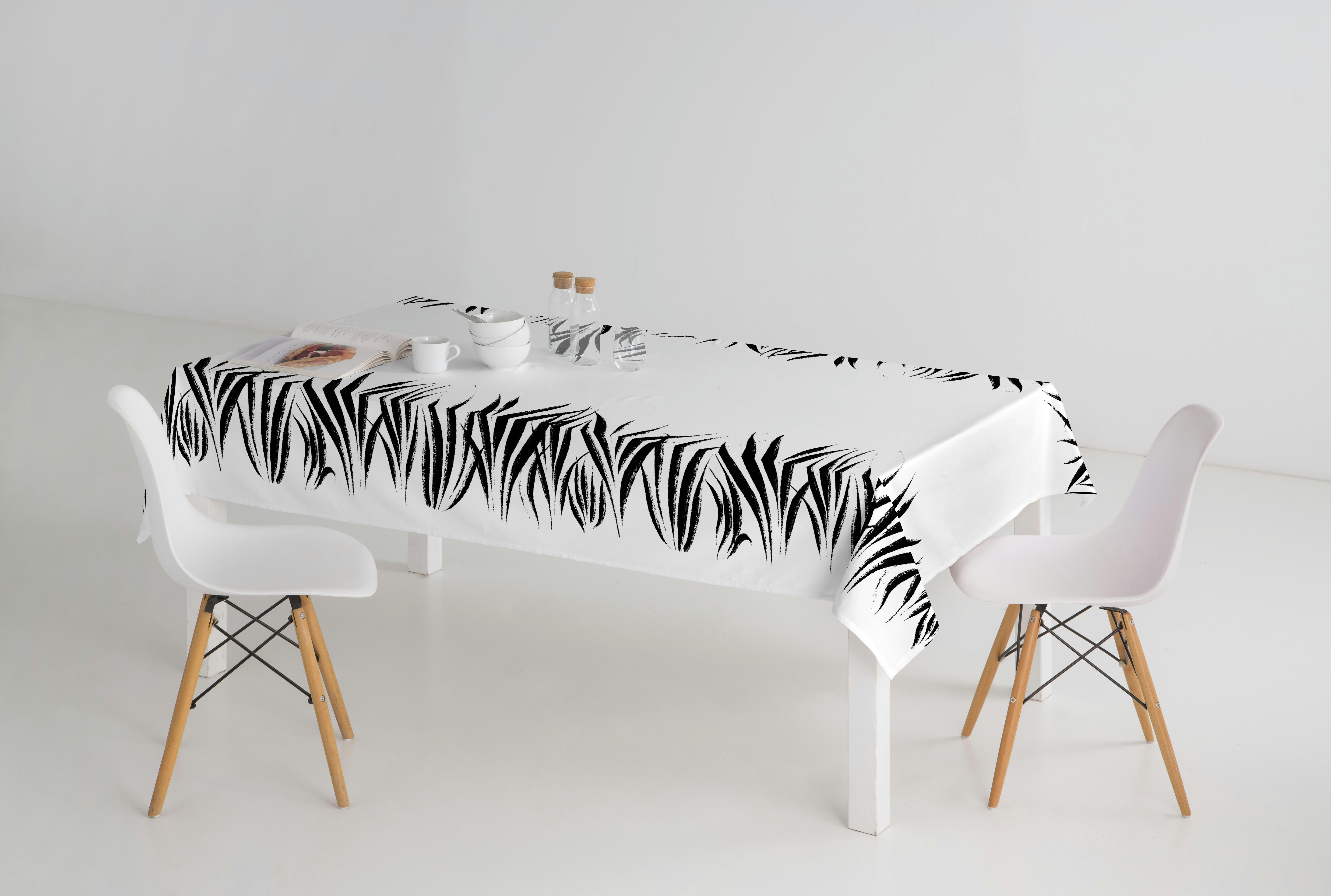 DAPUR - Nappe imprimée blanc avec traitement anti-taches en coton 140x140 cm