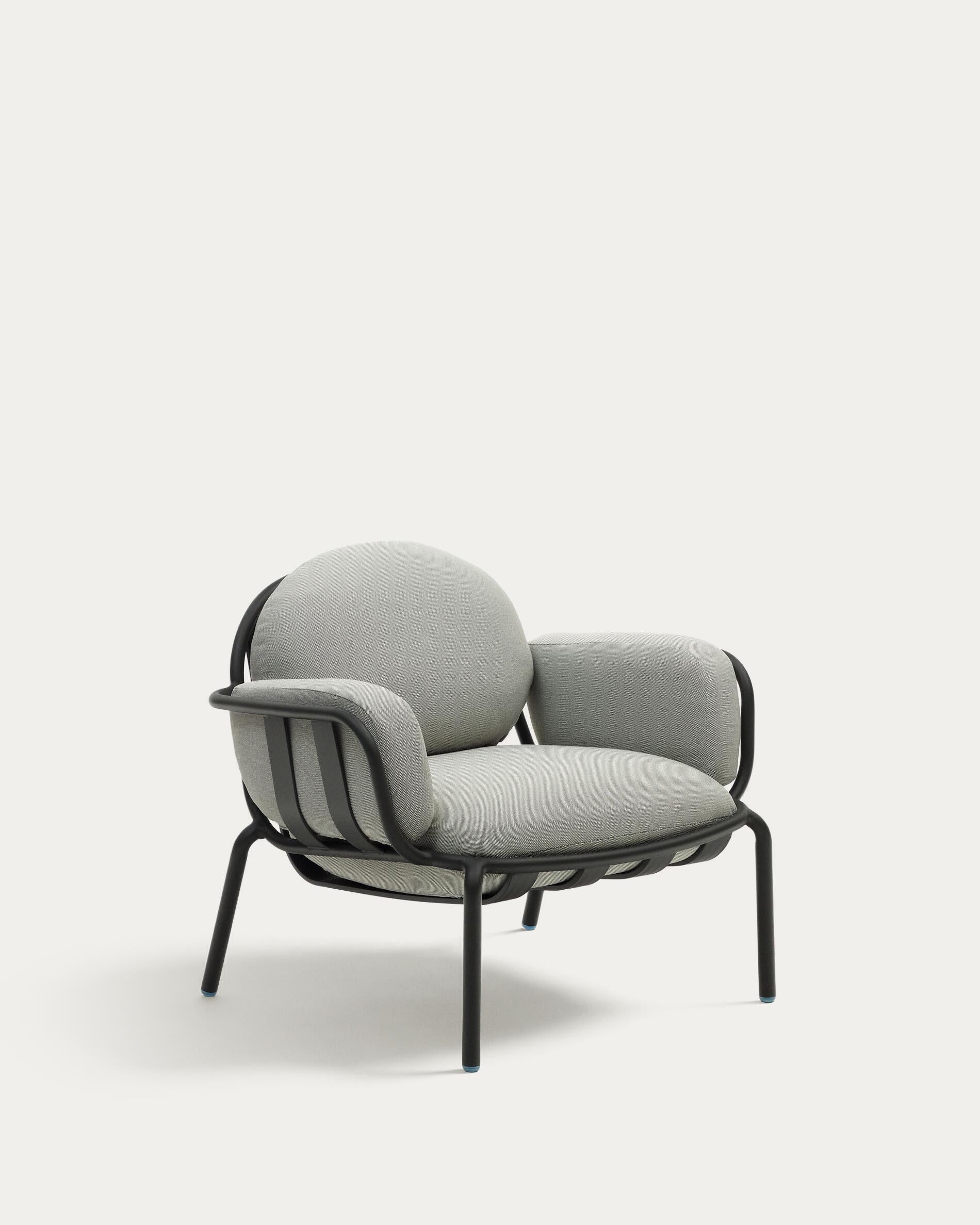 Joncols outdoor armchair in aluminium with grey painted finish and beige cushions