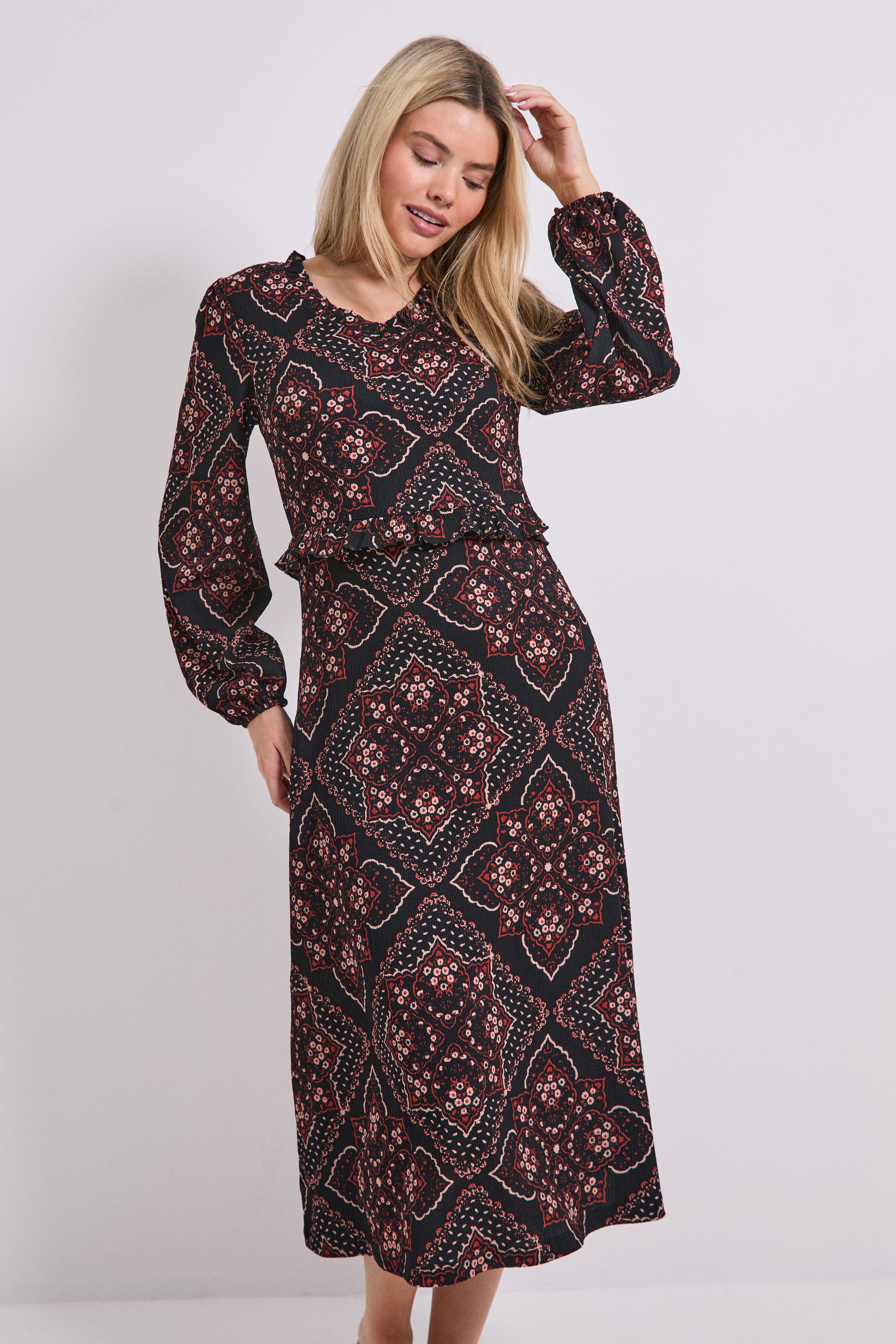 Dorothy Perkins Geo Frill Scoop Neck Blouson Sleeve Jersey Midi Dress