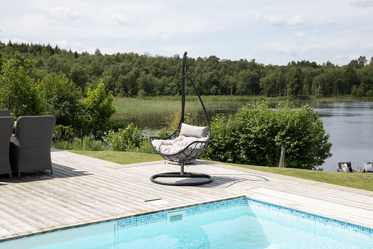 Rebellenclub Delta Hangstoel - Zwart