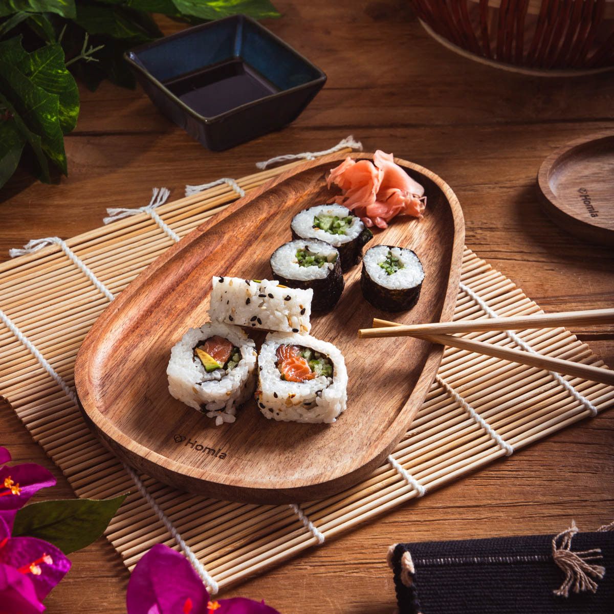 Taca MOOKA akacjowa szeroka 24X14 cm