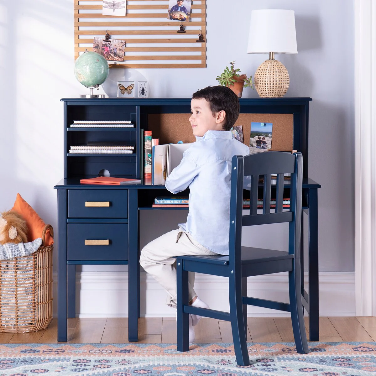 Guidecraft Kid's Taiga Desk and Hutch