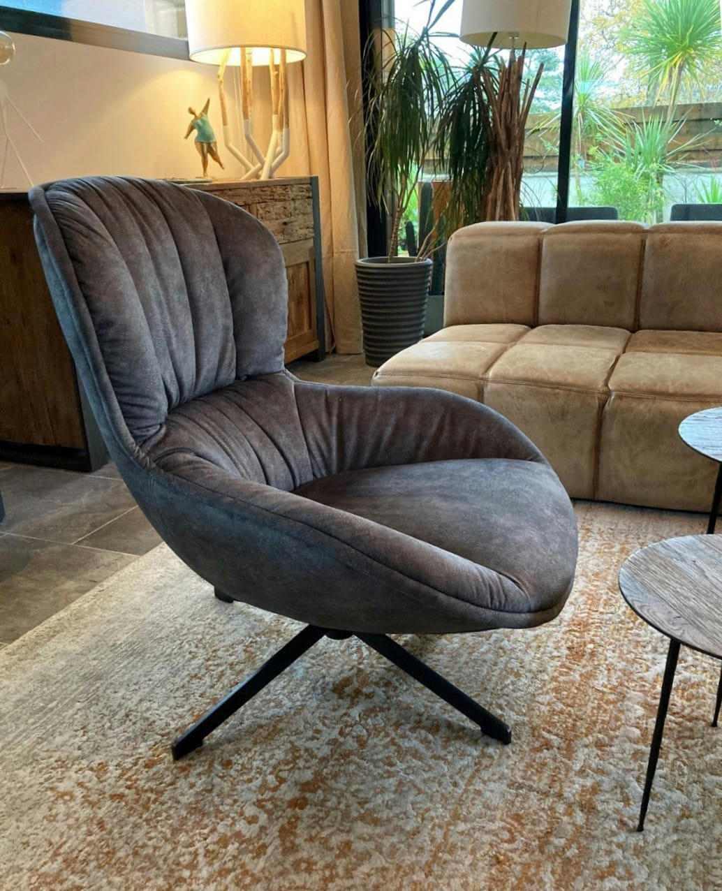 TESSANO - Fauteuil confortable en tissu gris