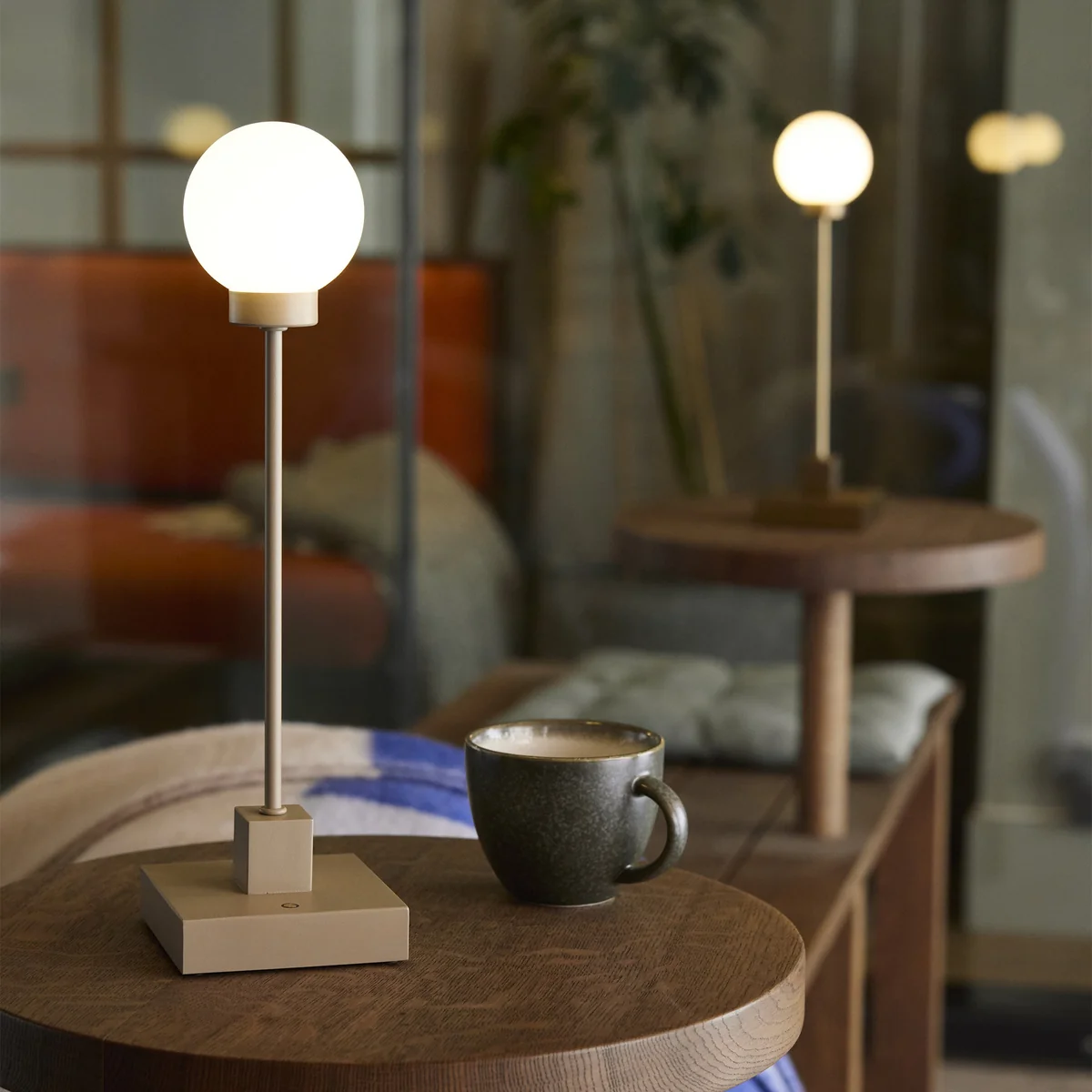 Northern - Snowball LED Tischleuchte mit Akku