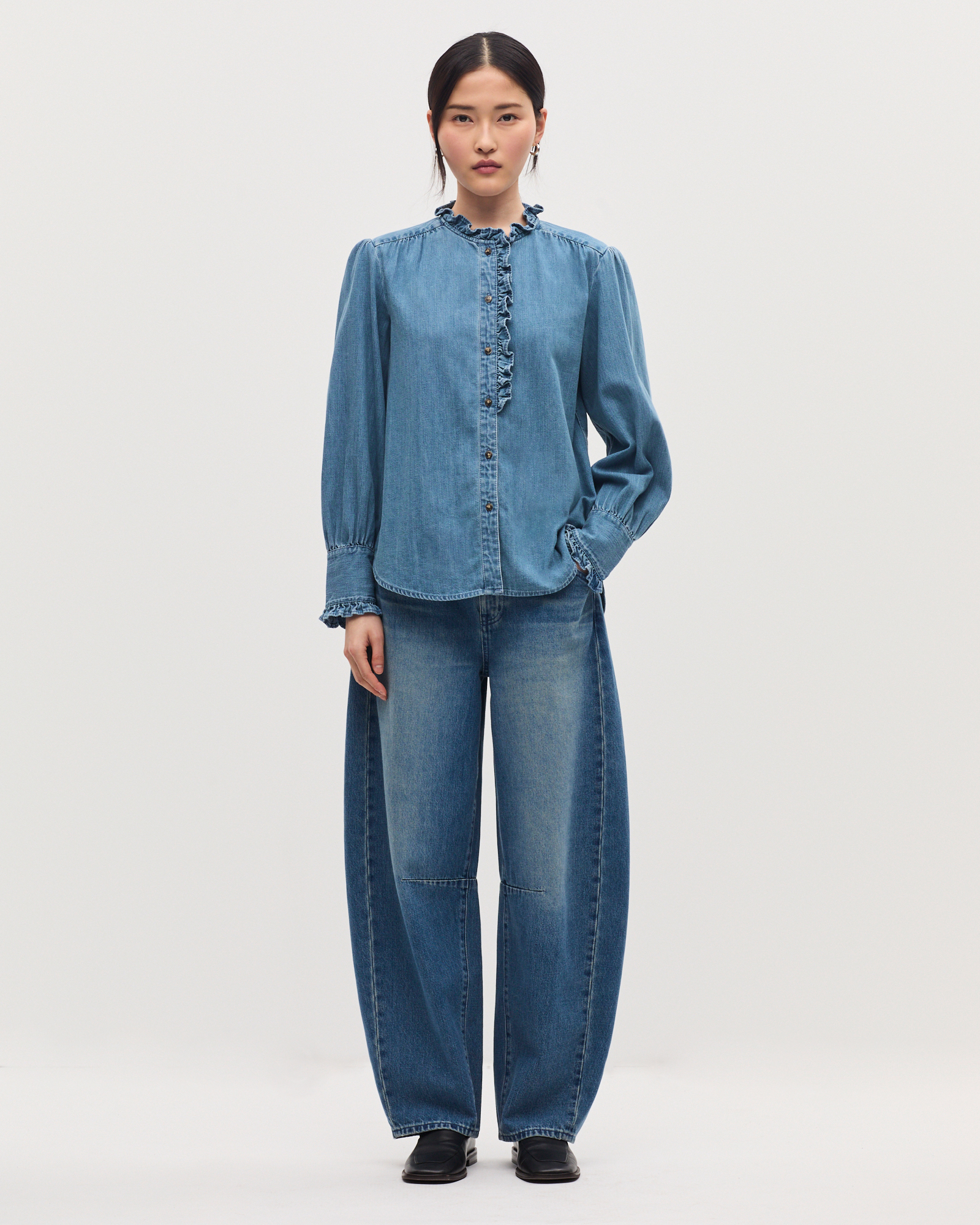 Chemise col volanté en coton