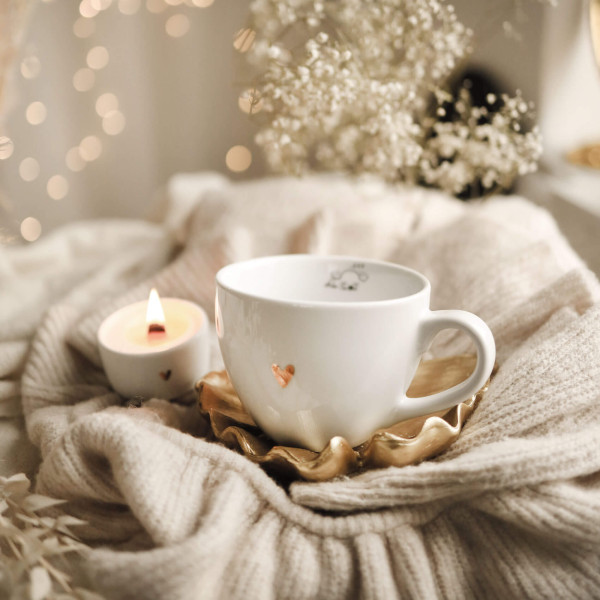 Biały kubek porcelanowy 500 ml - grafika trzech małych piesków