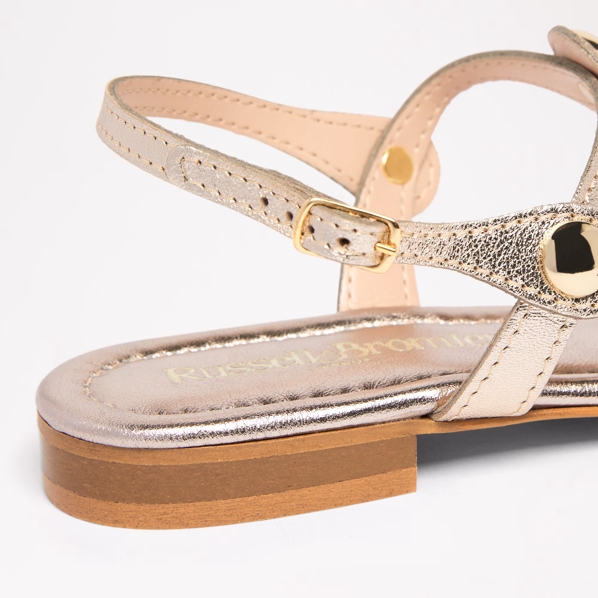 Lauren<br>Disc Trim Sandal