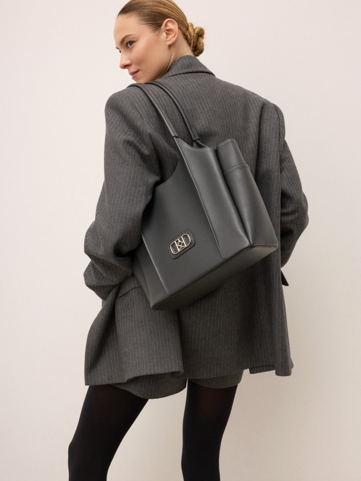 Shoulder bag with a unique shape