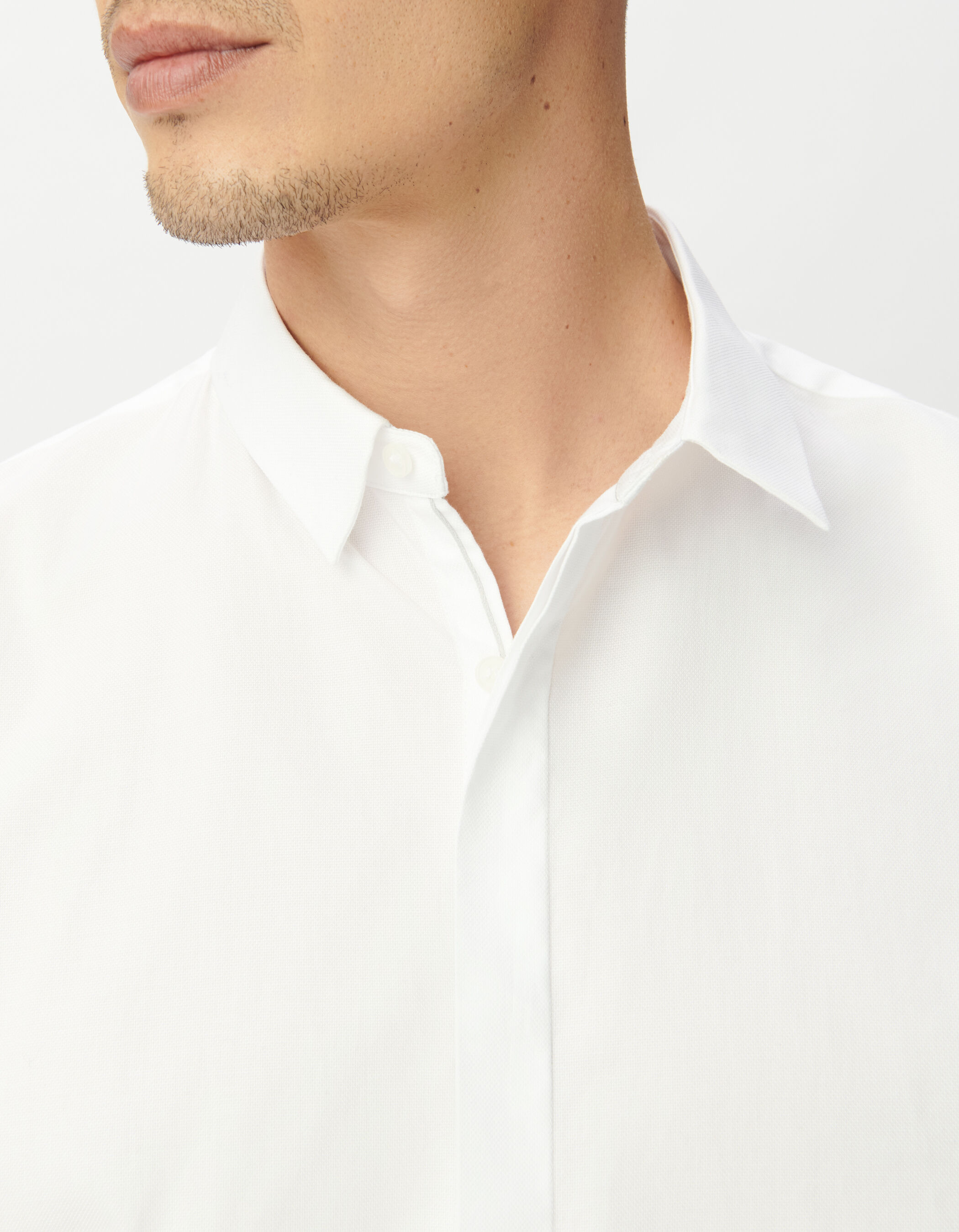 Chemise slim blanche coton bio boutons cachés Homme