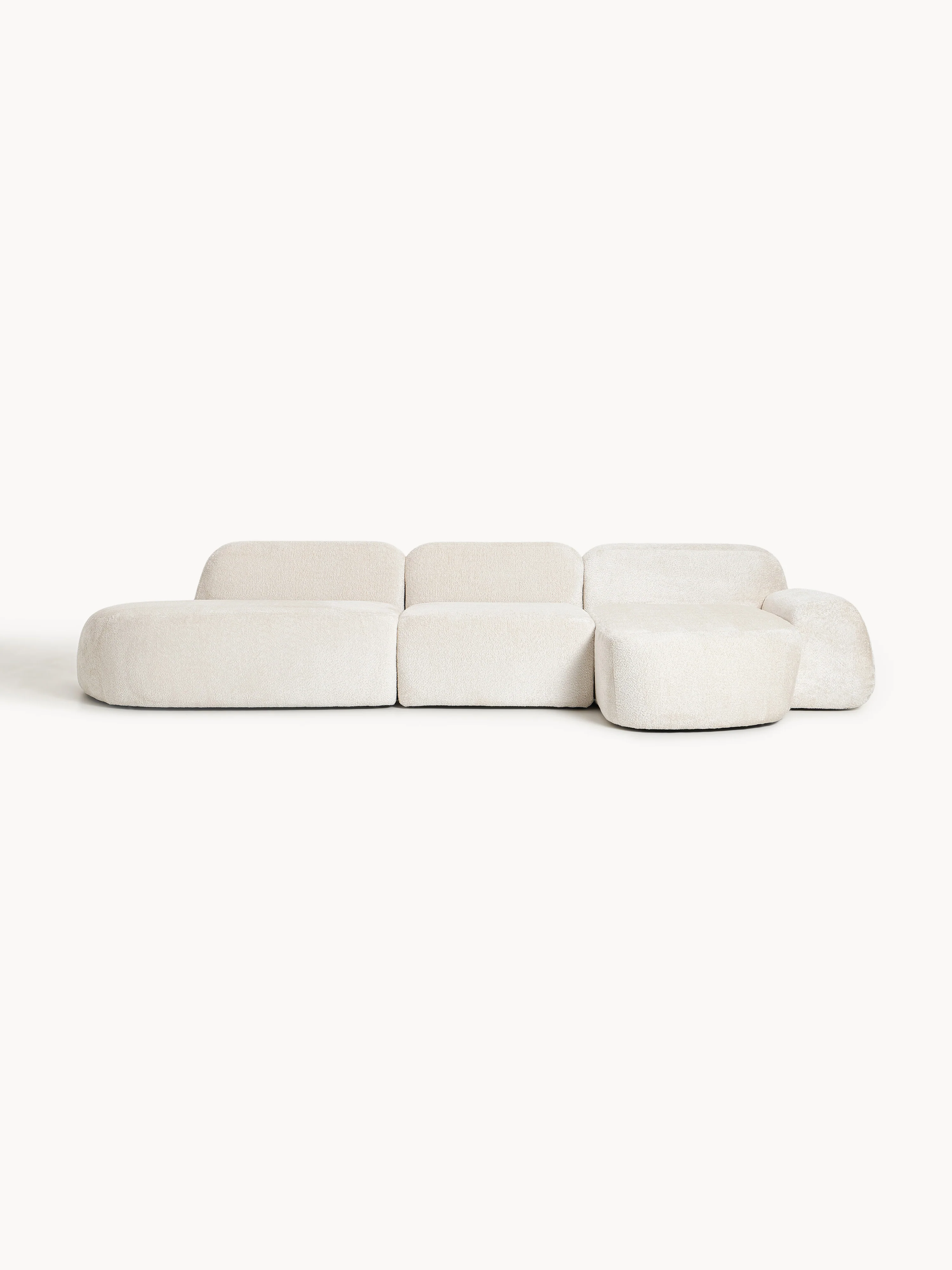 Modulares Ecksofa Wolke (4-Sitzer) aus Teddy-Bouclé mit Chaiselongue