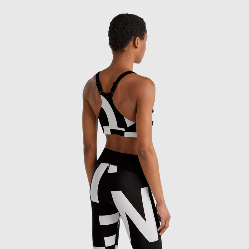 Sports bra top with padding