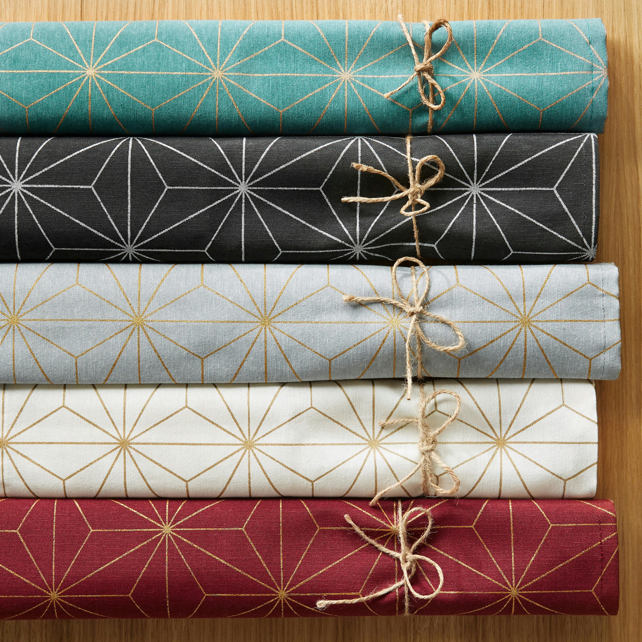 Chemin de table Nordic Star