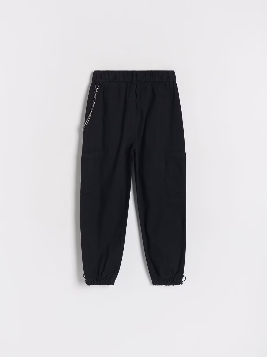 Trousers With Chain Detail