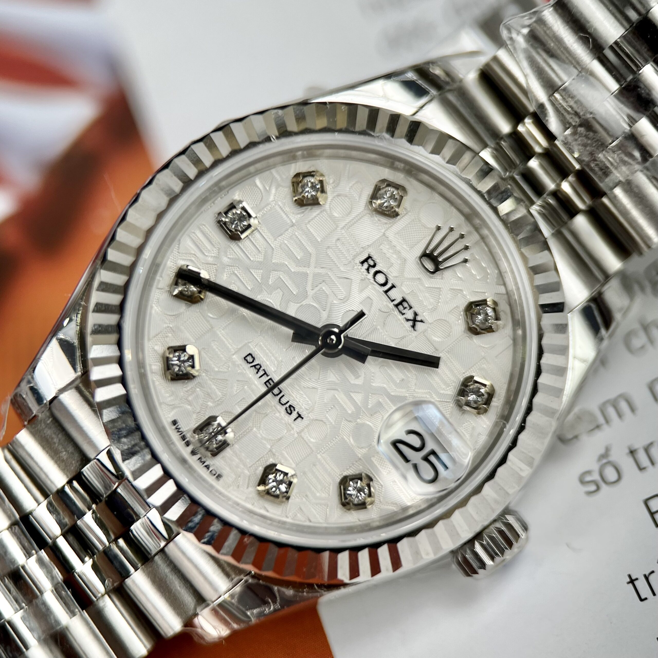 Rolex Datejust 316L Steel White Motif Dial CZ Diamonds 31mm Jub EWF Replica