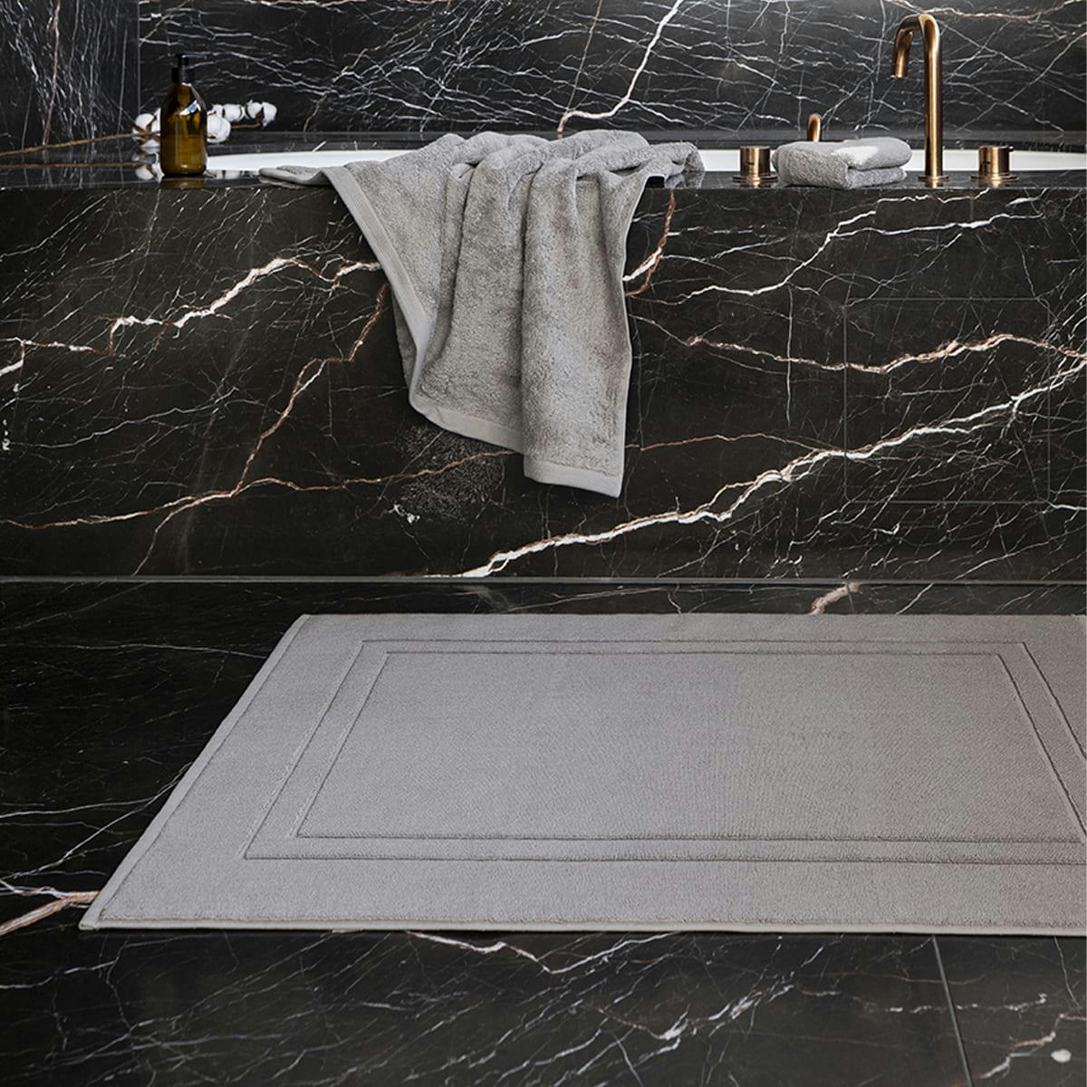 ESS-CADRE - Tapis de bain en coton bio gris galet 60x90