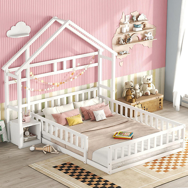Lit cabane enfants 140 x 200 cm avec rangements et garde-corps avec tables de chevet, blanc
