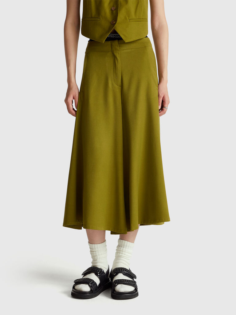 Cropped flared pants