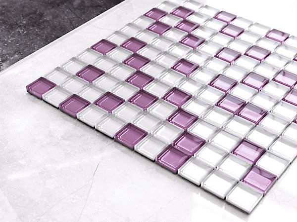 Mosaïque en verre sur filet pour salle de bain ou cuisine 30 cm x 30 cm - Lilac orchid