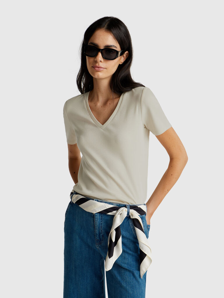 Pure cotton t-shirt with V-neck