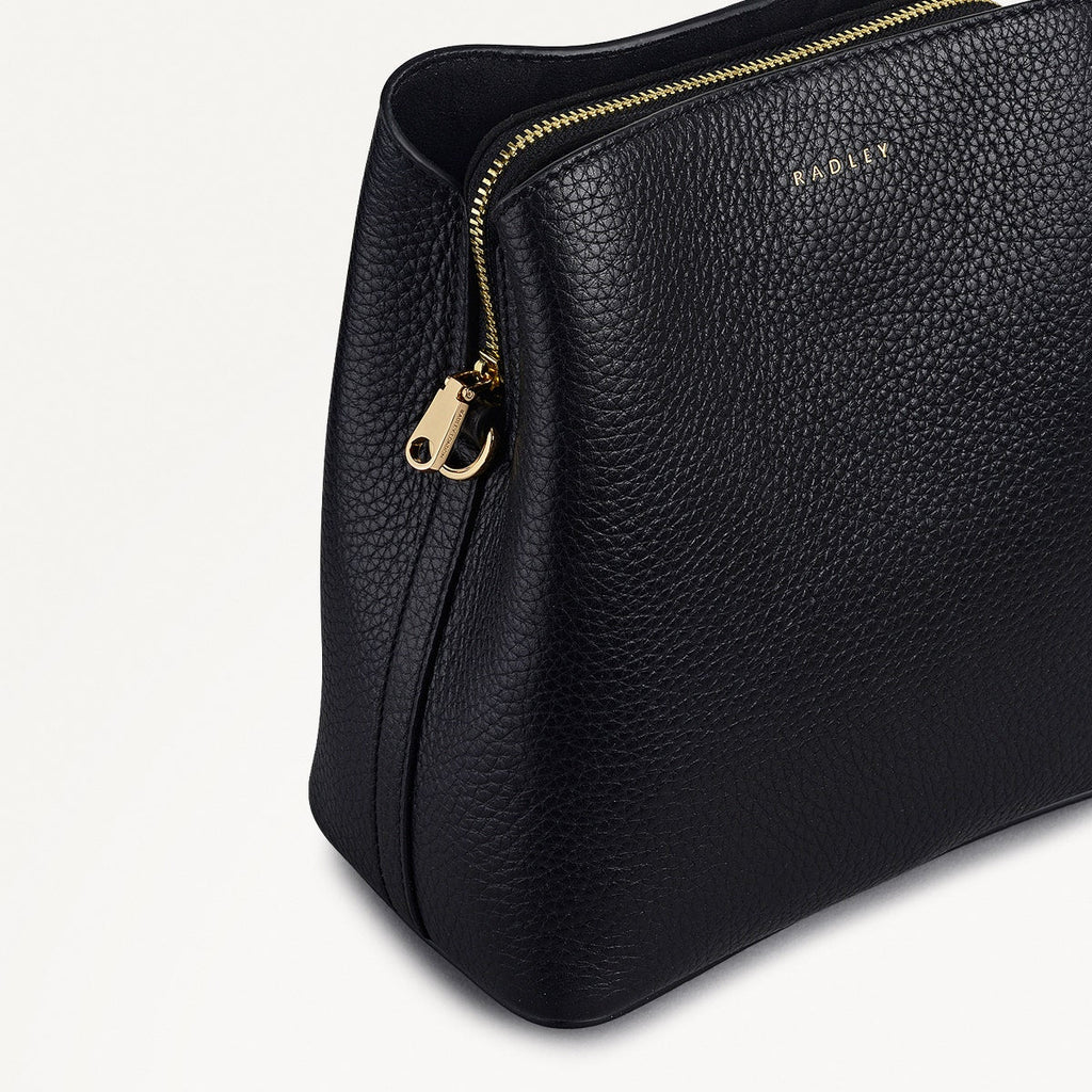 Dukes Place - Small Compartment Cross Body