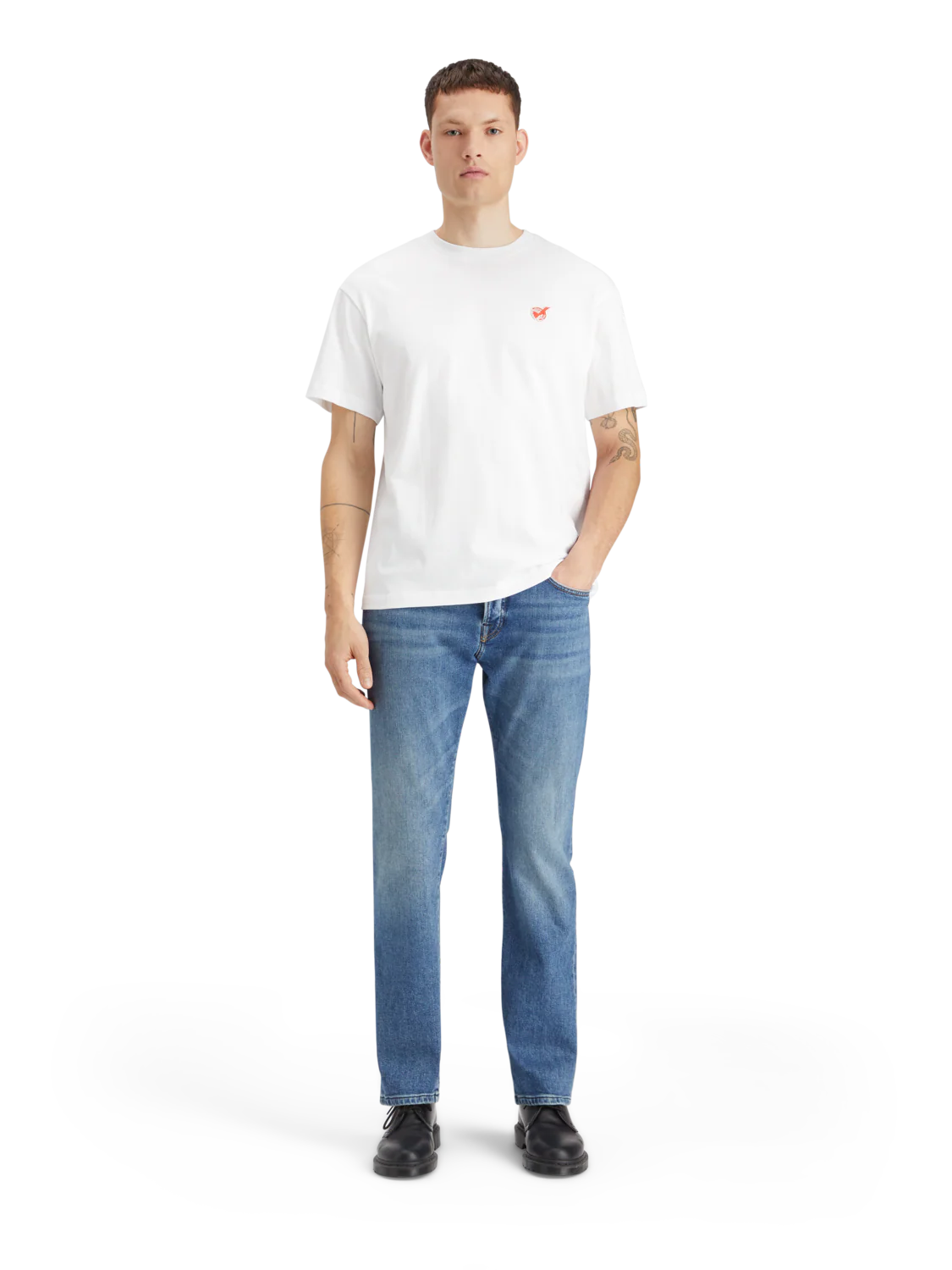 Essentials — The Zee Straight Fit Jeans | Blue Moves