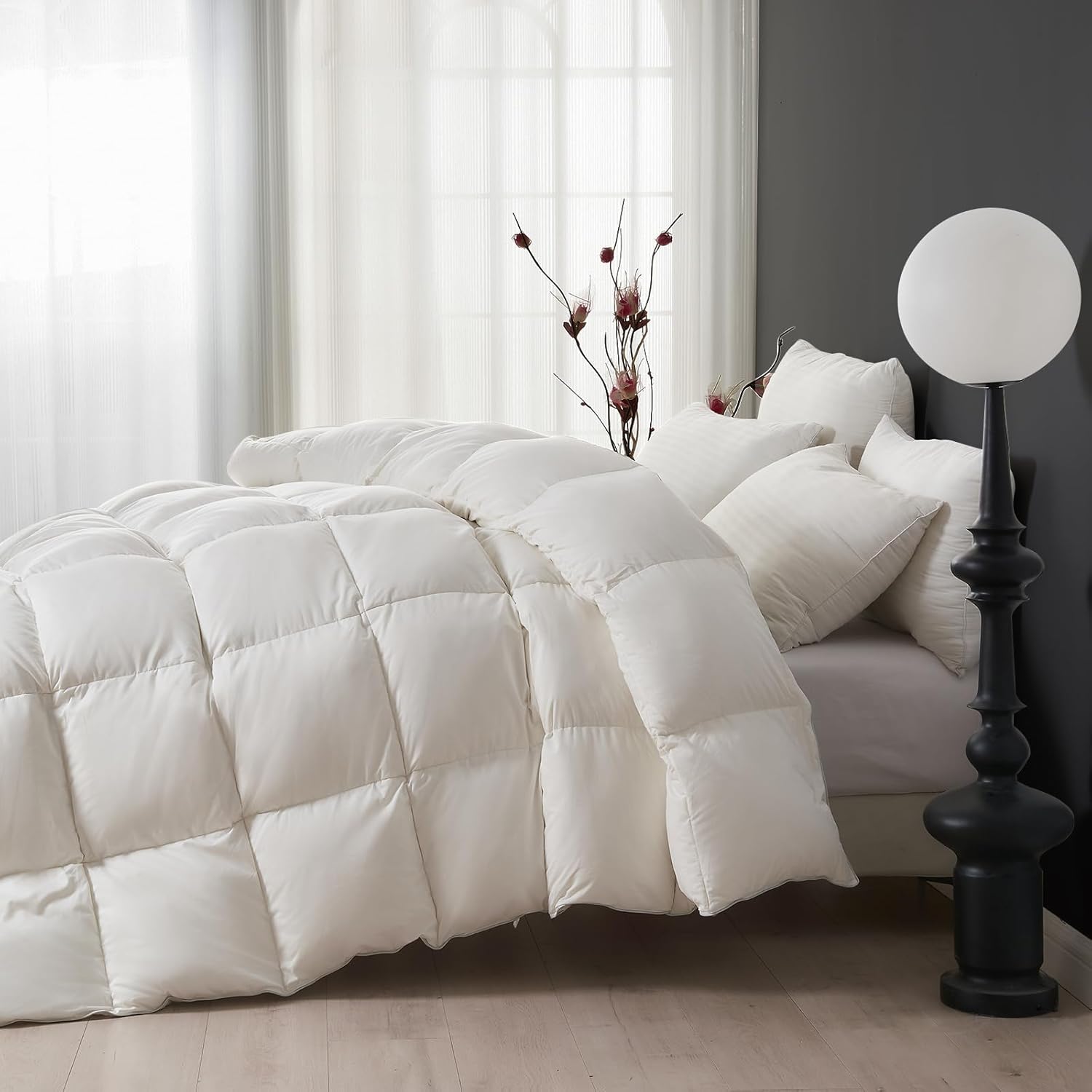 DWR Superior Luxury Feather Down Comforter King Size, Ultra-Soft Rose-Silk Cotton-Blend Fabric, High FP All Season Medium Warmth Bed Duvet Insert(106x90, White)