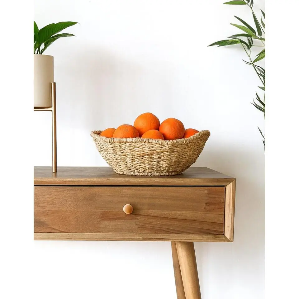 Mand van natuurlijke vezels bruin