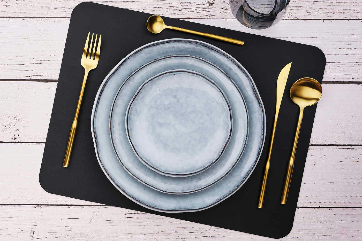 NUDE - Lot de 24 couverts de table en inox or