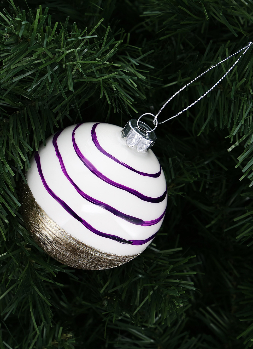 BOULE DORÉE BI-MATÉRIAUX DÉTAIL RAYÉ BLANC/AMETHYSTE/OR