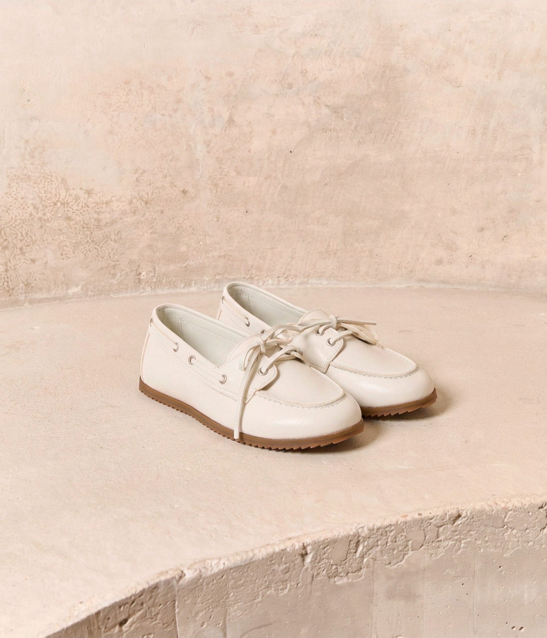 Chaussures bateau blanches Barnabé