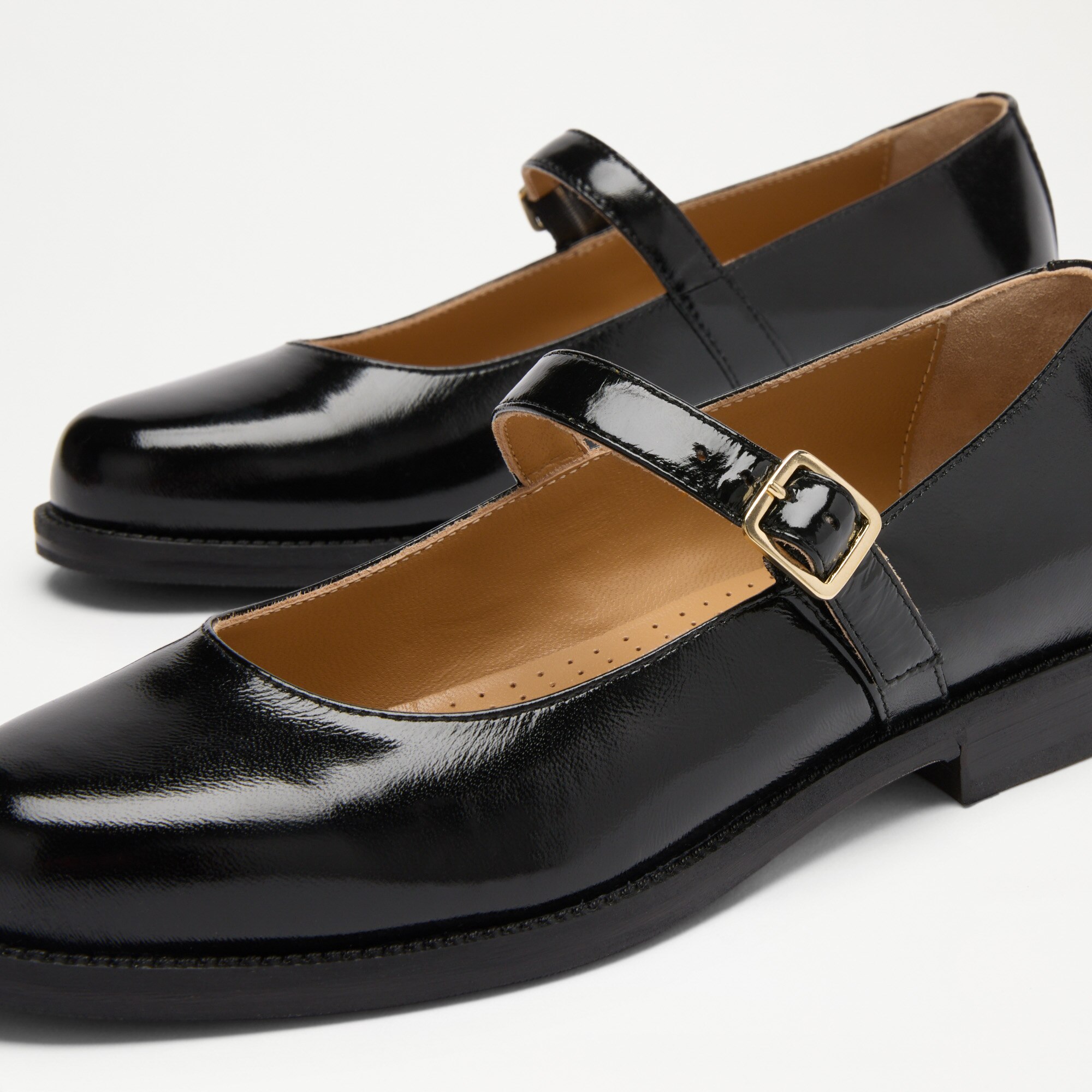 Dotty<br>Mary Jane Flat