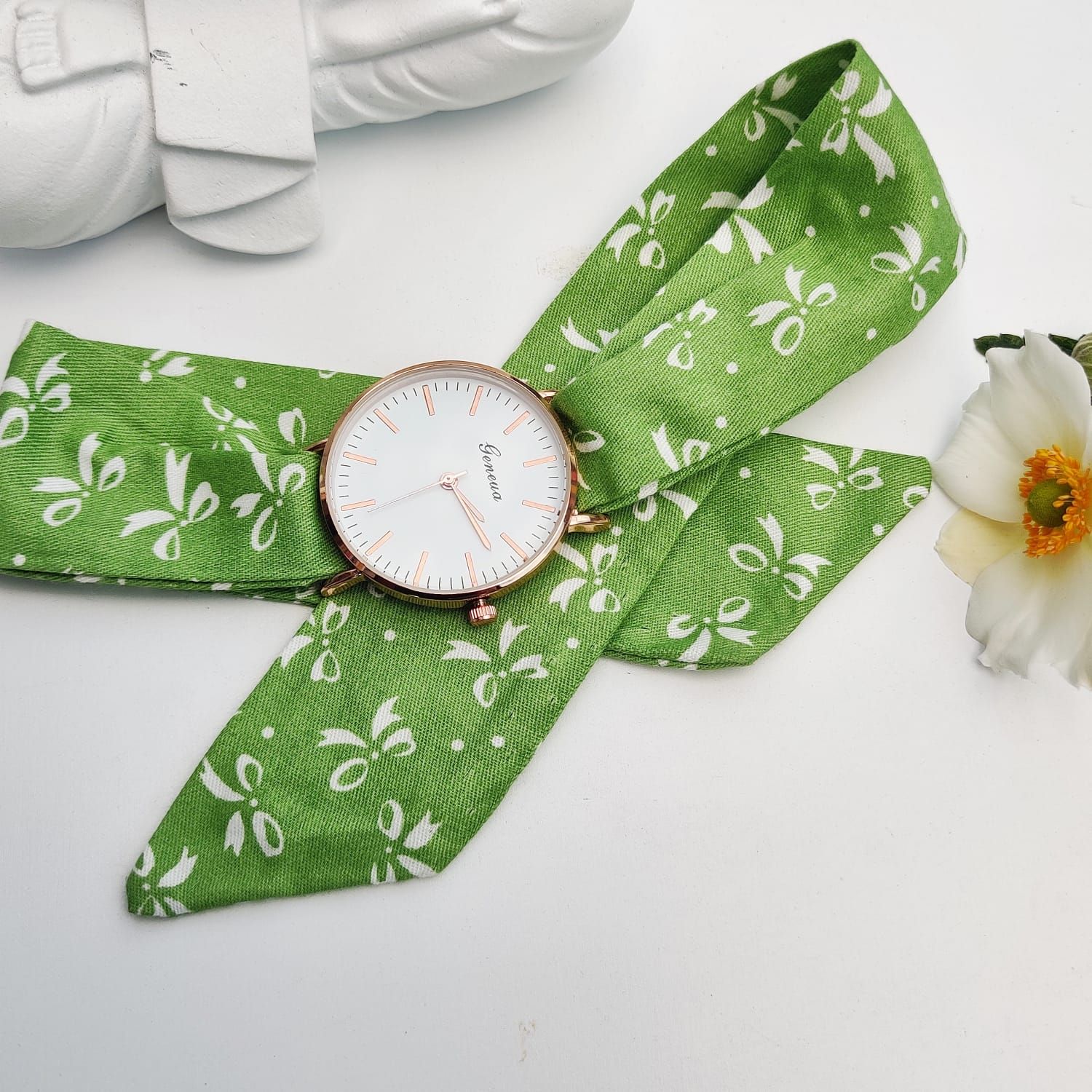 The Colourful Aura Green Floral Print Changeable Fabric Strap Tie Knot Women Wristwatch
