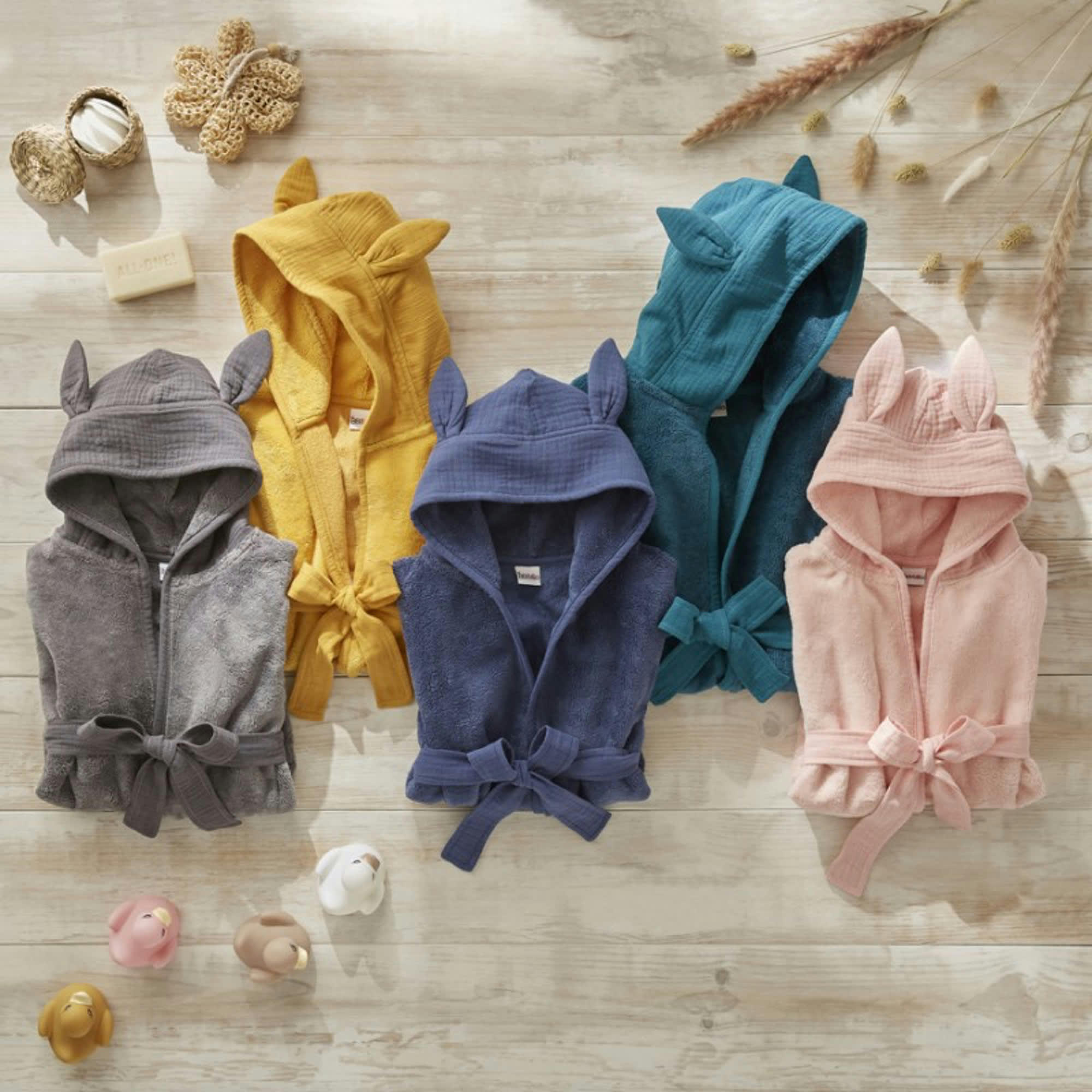 - Peignoir enfant en bambou