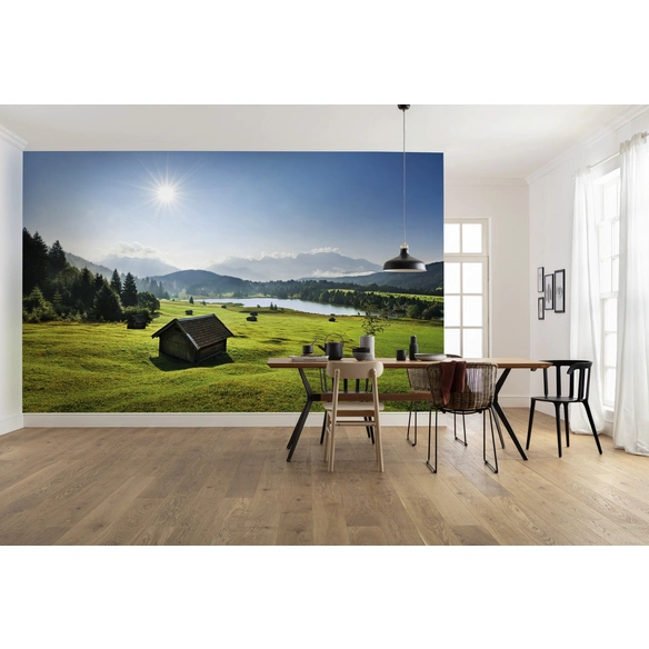 Vliestapete »Bergwiesel«, Breite 450 cm, seidenmatt