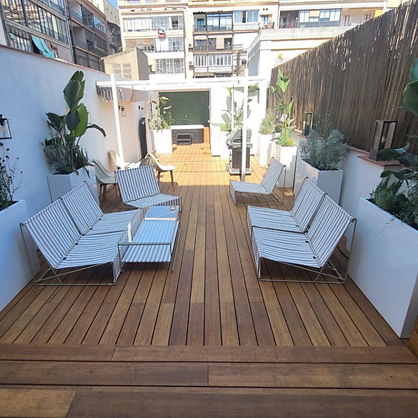 Pack de 20 unités (5,20 m2) de parquet extérieur en bambou 2x13,7x186 cm