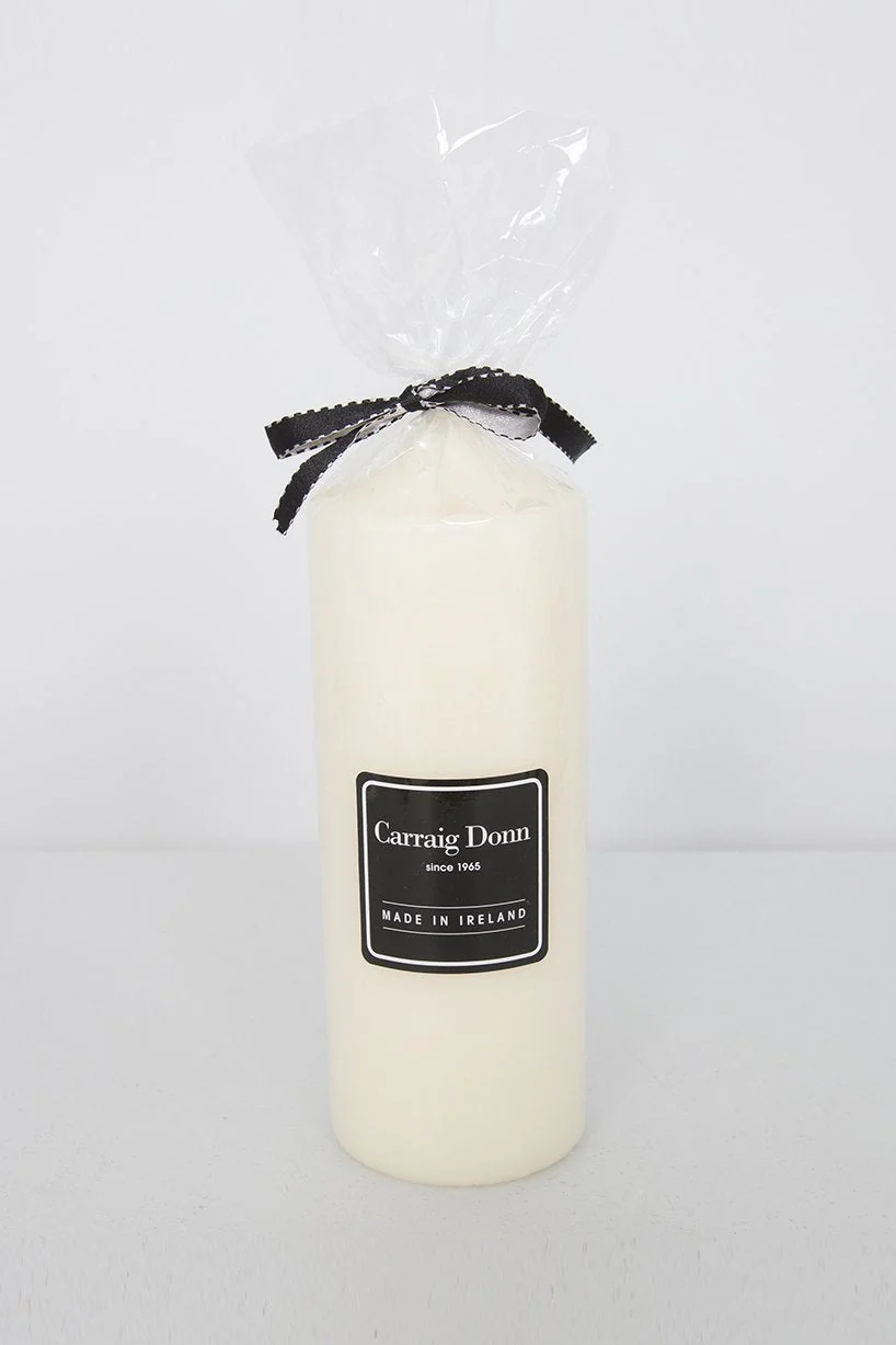 Ivory Pillar Candle 21cm
