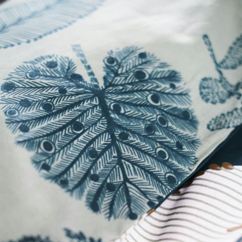 - Parure de couette 100% coton 57 fils imprimée 240x220 2 taies