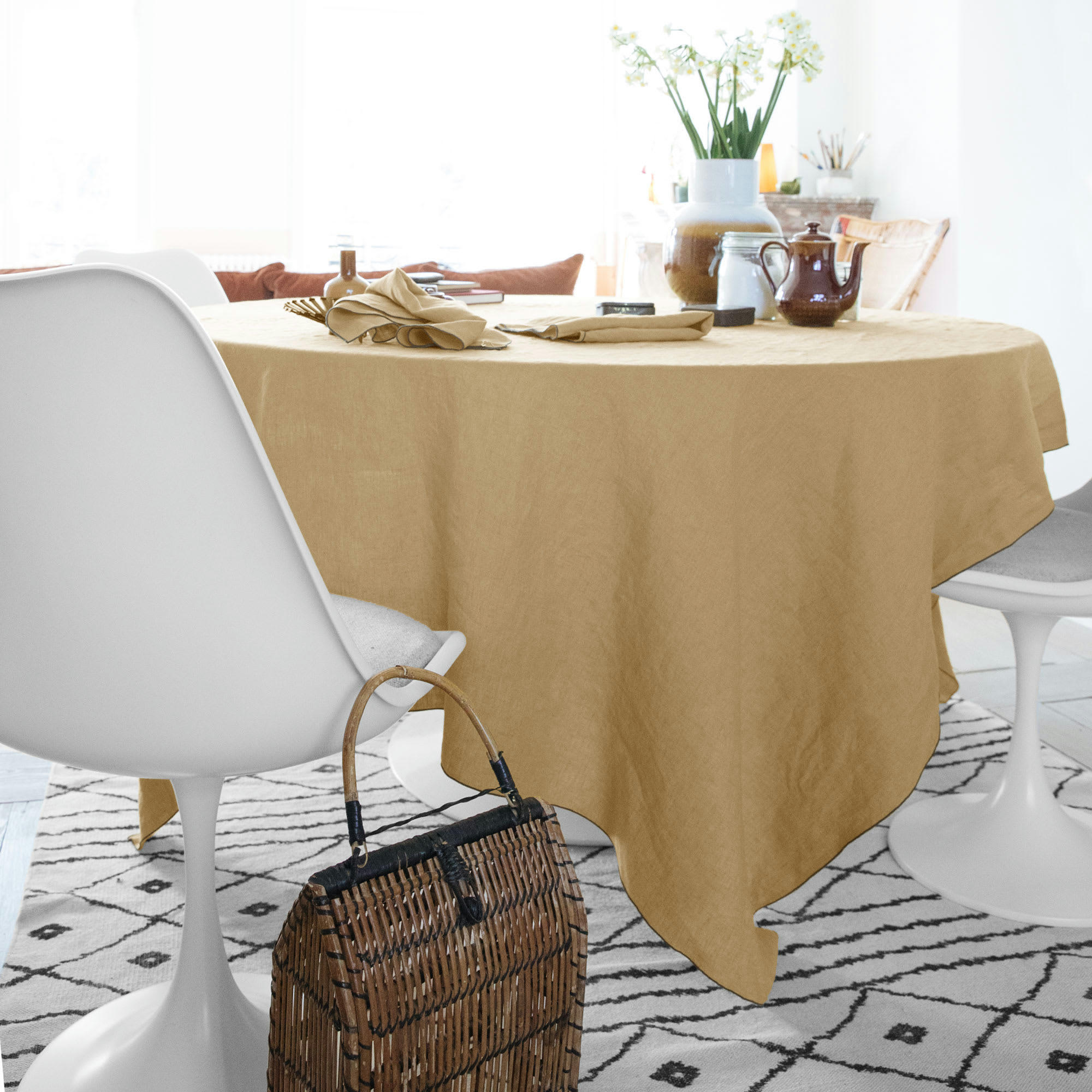 AUTOUR DU LIN - Nappe en lin lavé 170x170cm Caramel