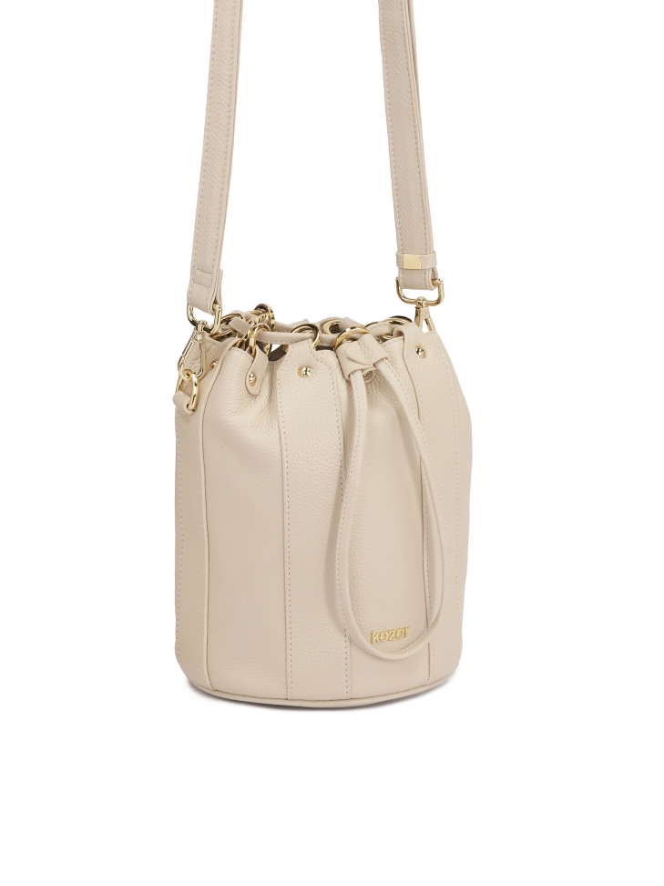 Leather bag handbag in light color