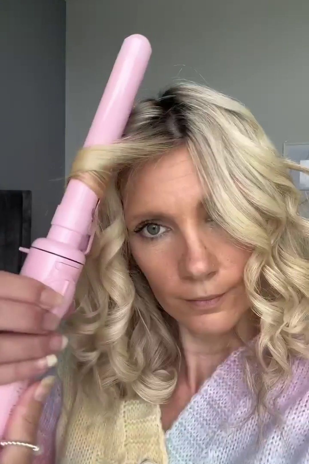 Beautaholics CandyCurl Automatic Rotating Hair Curler