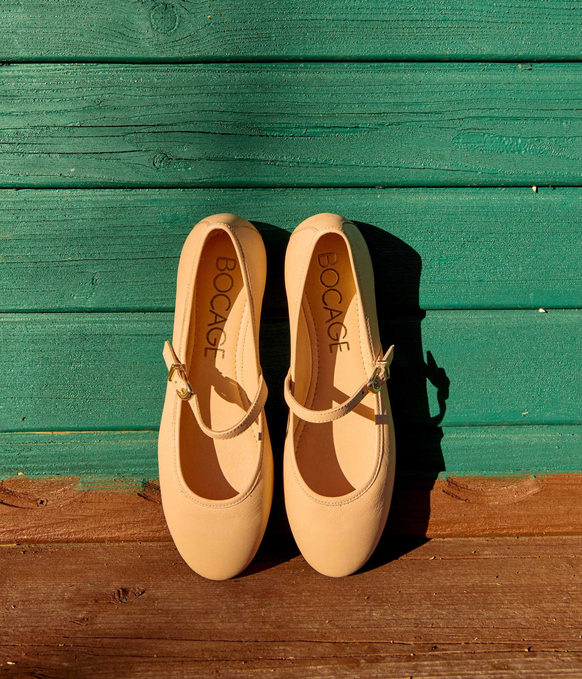 Ballerine Bailando nude