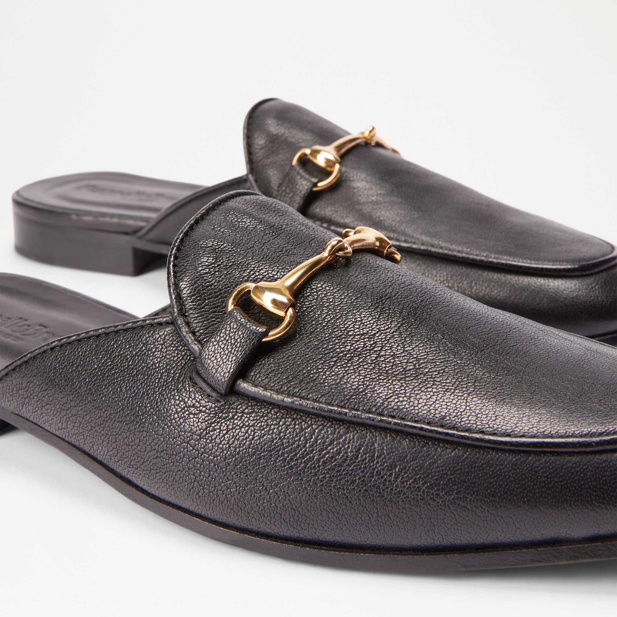 Loafer Mule<br>Backless Loafer