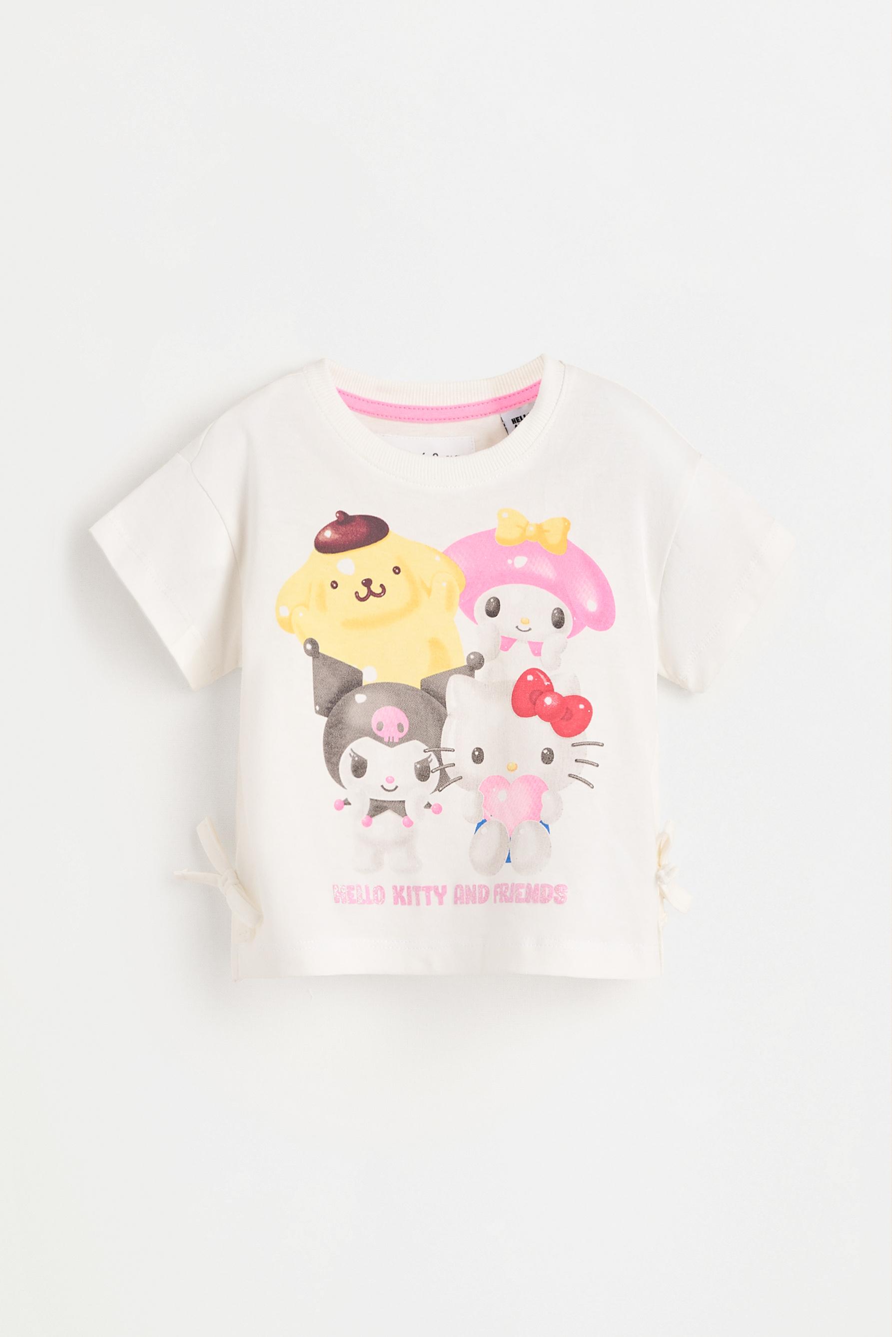 Set Hello Kitty ©SANRIO camiseta y short
