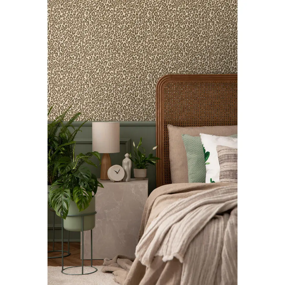 Walls4You behang panterprint beige - 53 cm x 10.05 m