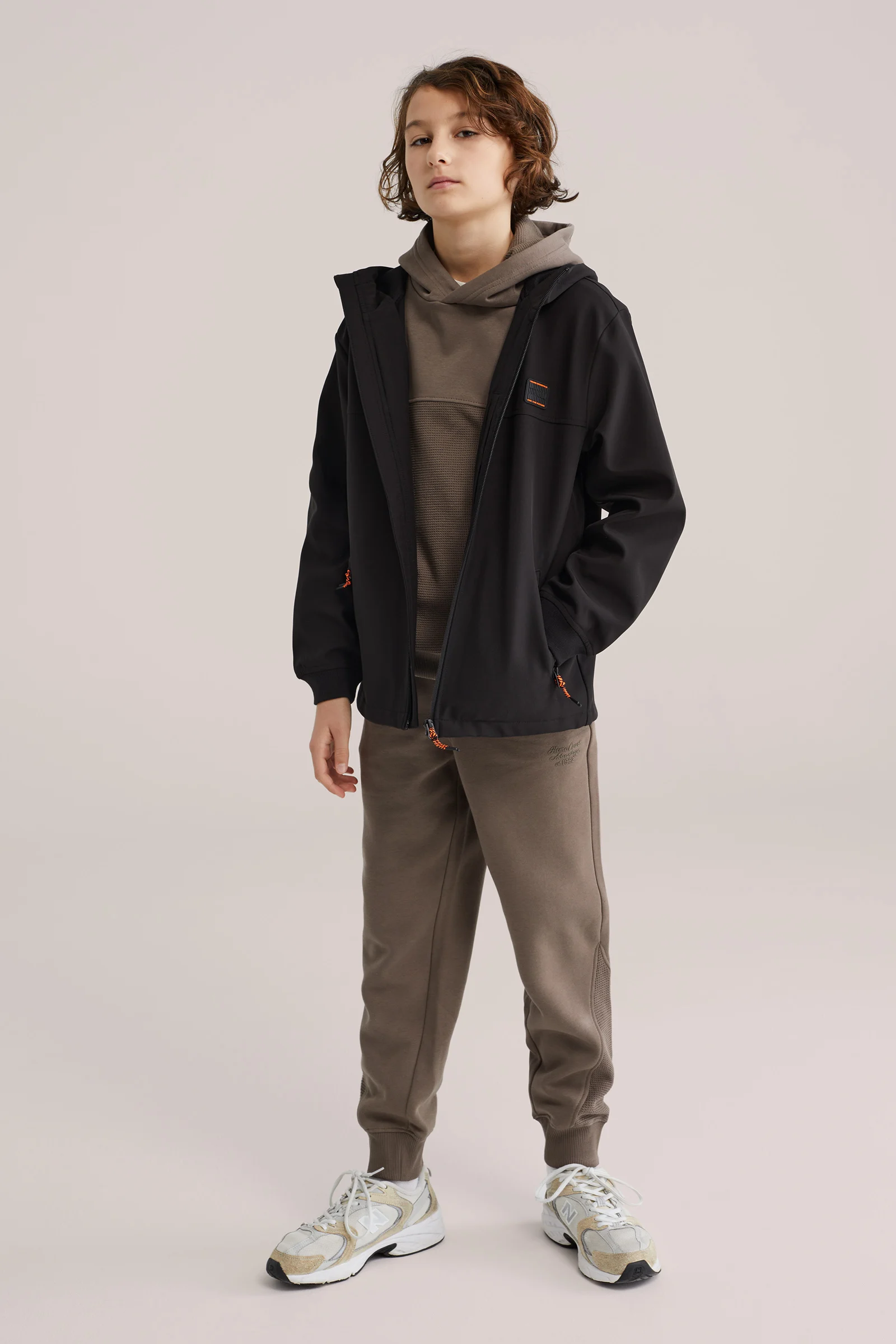 Jongens softshell jack met capuchon