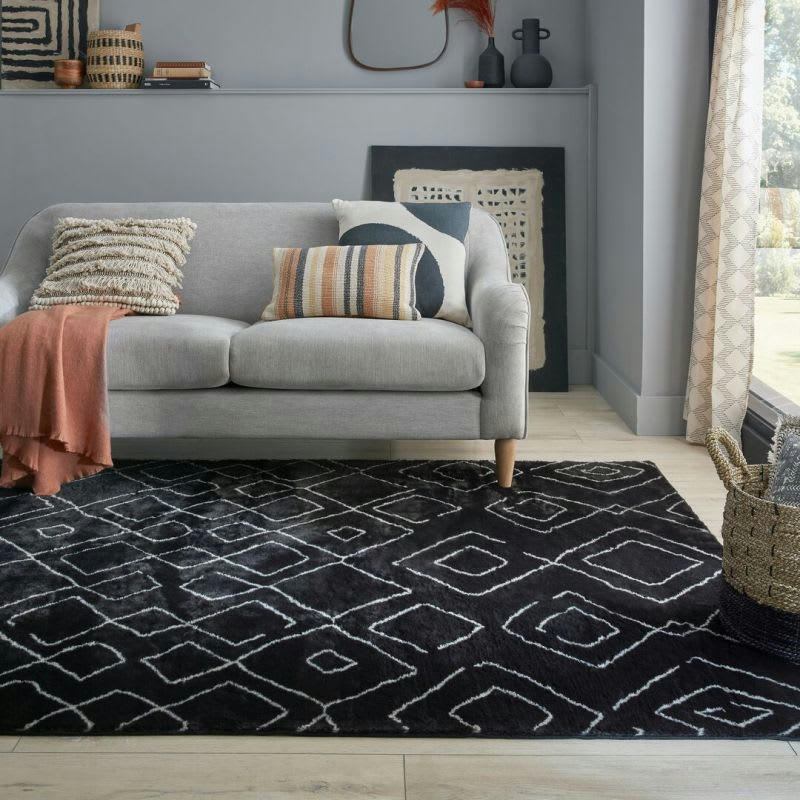 IMRAN - Tapis motifs losanges berbere noir 160 x 230