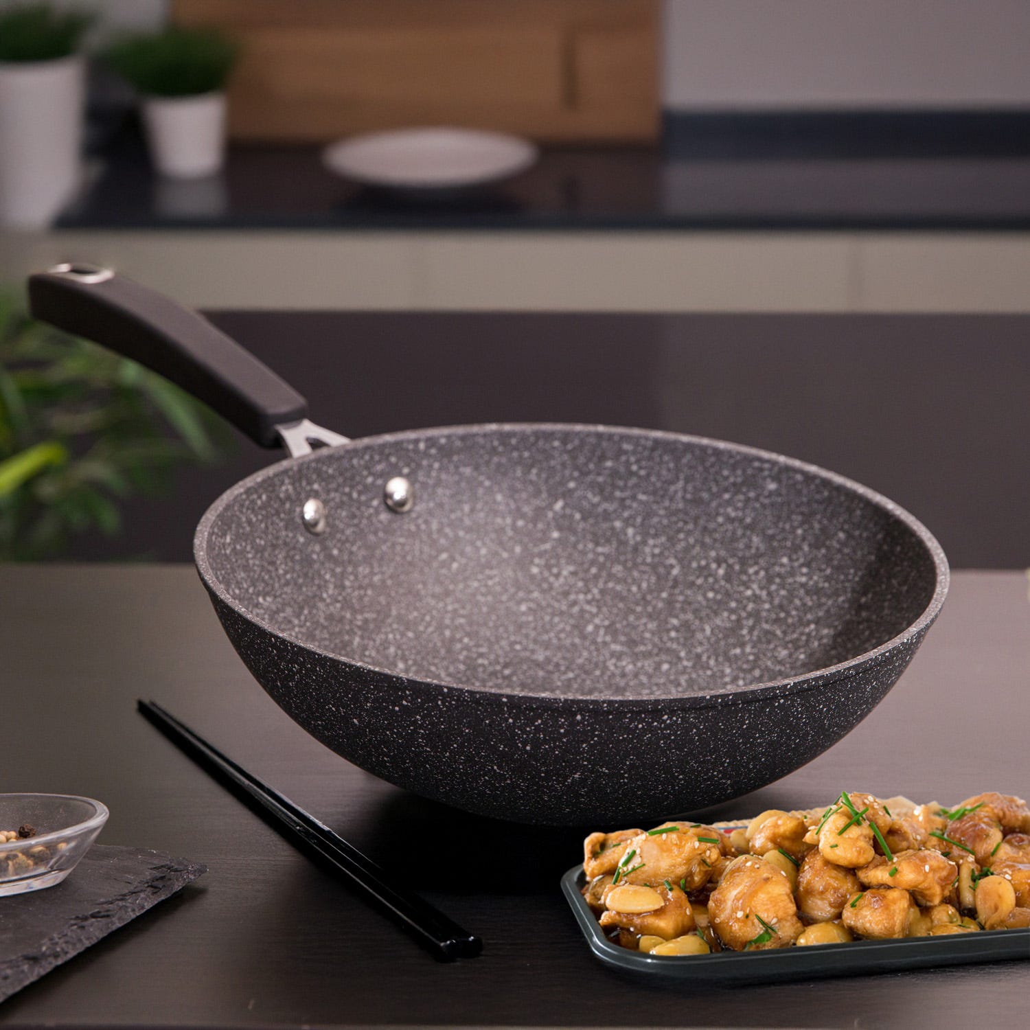 Wok New Petra Dark da 28 cm