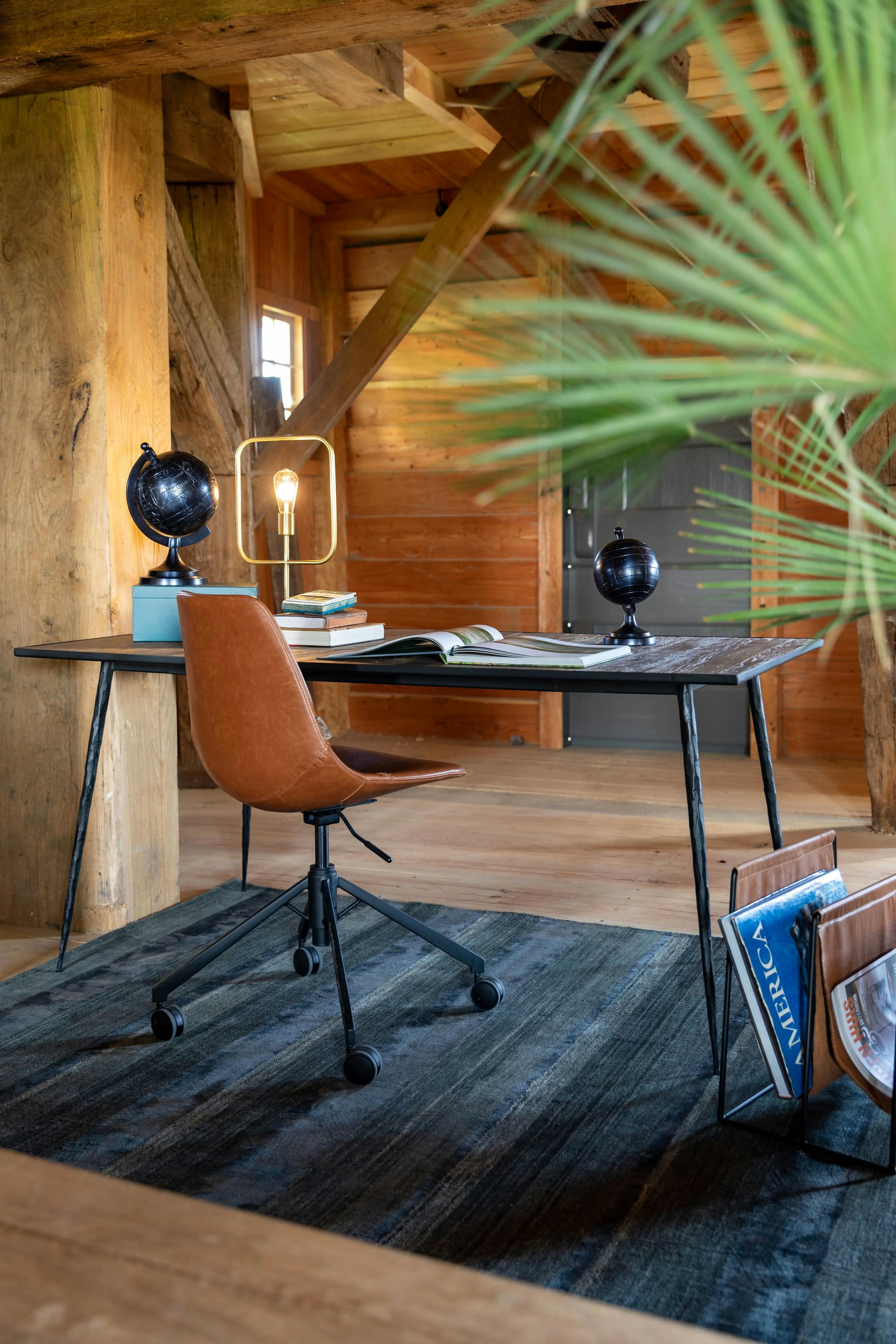 PEPPER - Table en bois marron