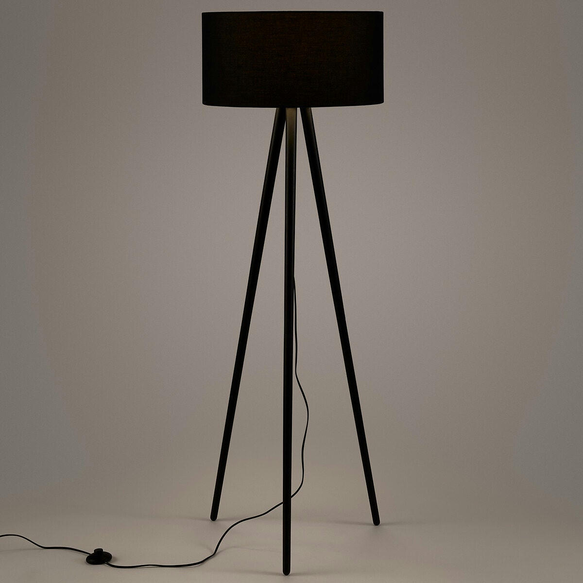 Lampadaire trépied, Setto